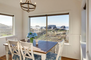 Scenic Bandon Vacation Rental with Beach Access!